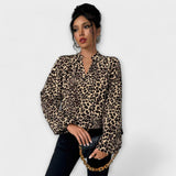 Blusa Elegante de Leopardo com Decote Pontiagudo