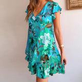 Vestido floral com babados e decote em V