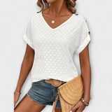 Mia - T-shirt com Botões e Decote Pontiagudo