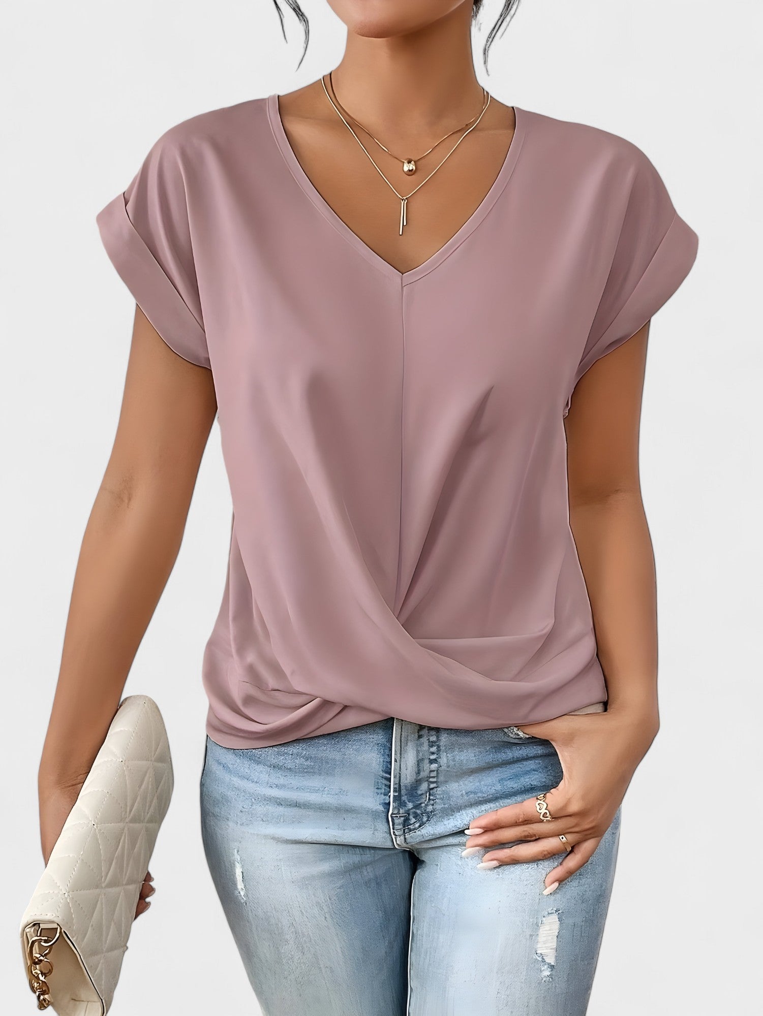 Maia – Blusa V com Decote em V e Frontal Torcido