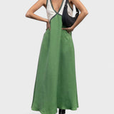 Lara - Vestido elegante com decote em V de cor contrastante