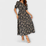 Amelia - Vestido com Decote Redondo