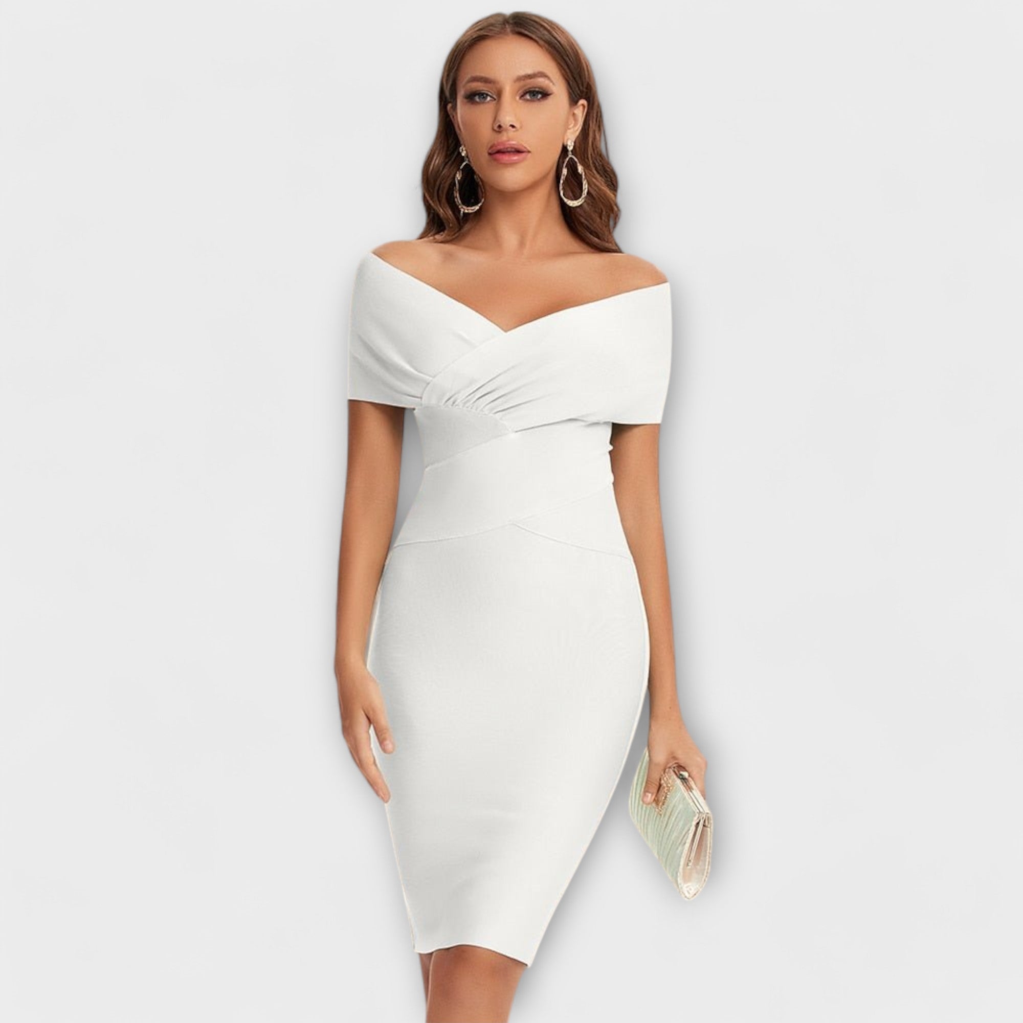 Samantha - Vestido Elegante com Decote em V