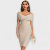Samantha - Elegantes Kleid mit V-Ausschnitt
