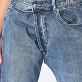 Zoe | Jeans Largos com Fechamento Assimétrico