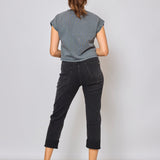 Zoe | Jeans Largos com Fechamento Assimétrico