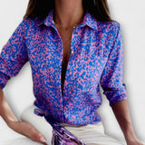 Clara - Blusa com Gola Clássica